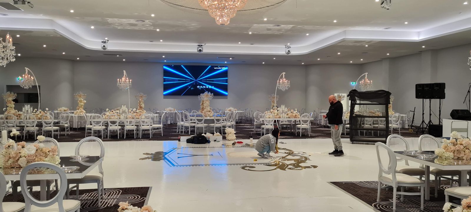 Hospitality Community Big Screens — installed project photo 5