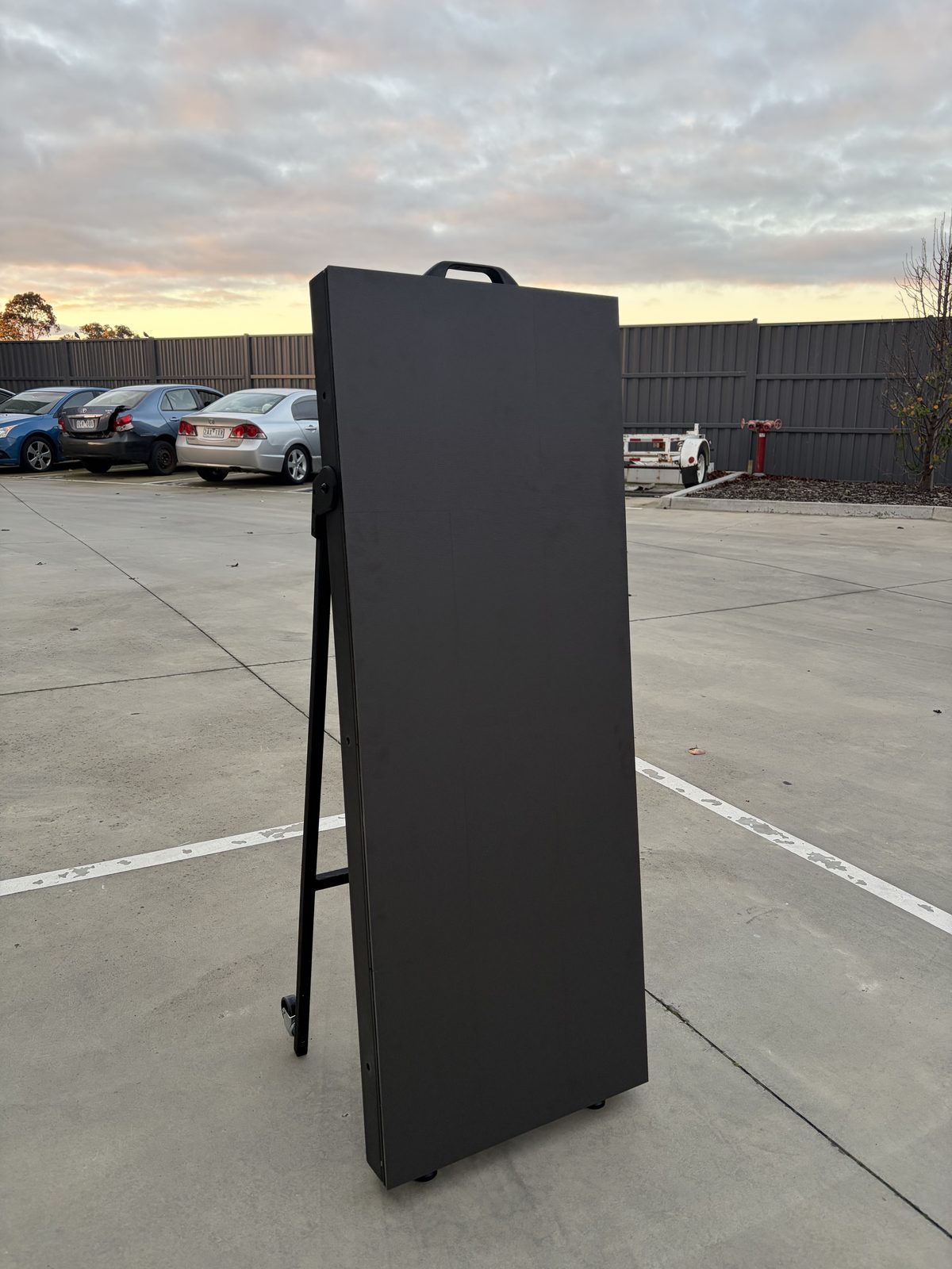 Portable Freestanding Displays — installed project photo 3